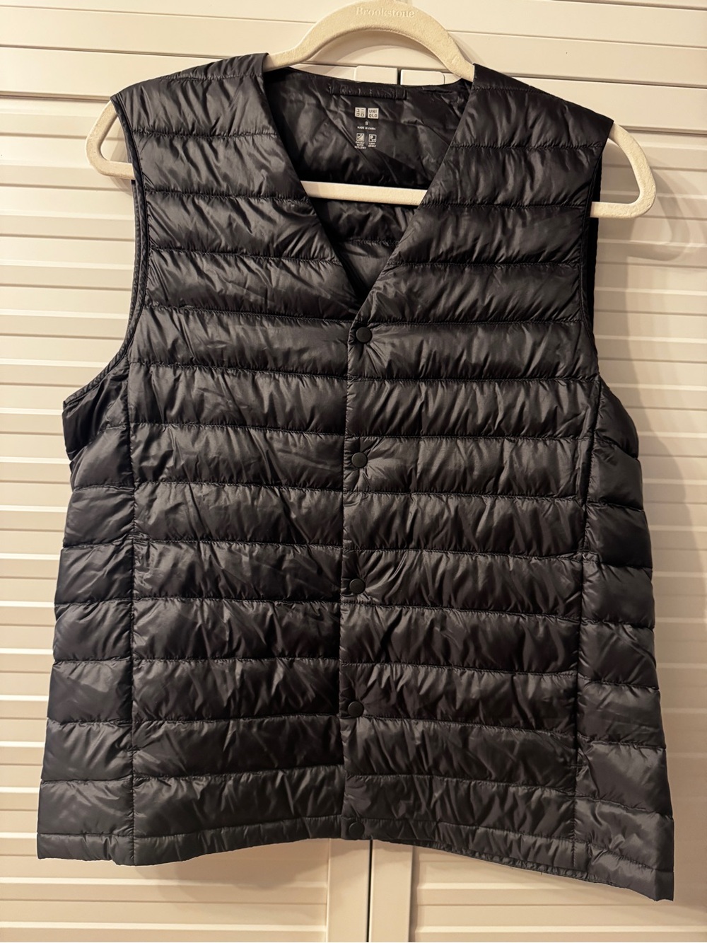 Uniqlo Women's Black Packable Lightweight Quilted Vest